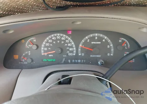 2002 Ford Expedition Eddie Bauer z USA, uszkodzony, nr VIN 1FMRU17W02LA67982